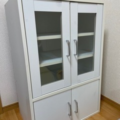 食器棚、棚