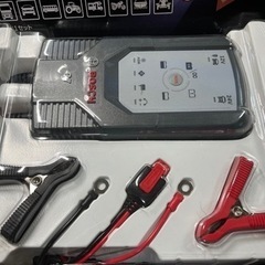 バッテリー充電器の画像