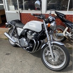 ホンダ CB1100 EXの画像
