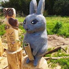 チェンソーアート　ウサギ