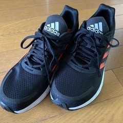 ☆adidas 新古品ランニングシューズ　26cmの画像