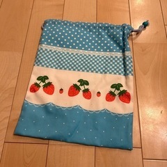 ⭐︎新品　レッスンバッグ　3点セット　上靴入れ　巾着　イチゴ　入園　入学の画像