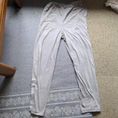 服/ファッション パーカー レディース