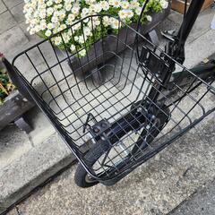 折りたたみ自転車　丸石　２０インチ　６変速　カゴ　付き　黒　配達可能の画像