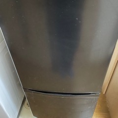 アイリスオーヤマの冷蔵庫142L  IRSD-14A-B