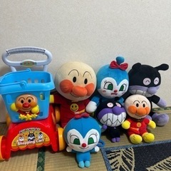 あんぱんまん　ぬいぐるみ　大きめ　