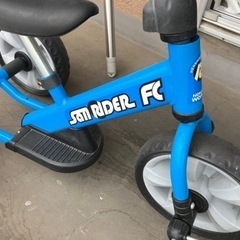 三輪車 キックバイクの画像