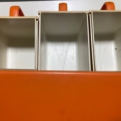 調味料入れ　レトロ　プラスチックの画像