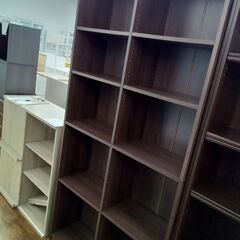 ★ジモティ割あり★  本棚 ブラウン H183.5×D29×W9...