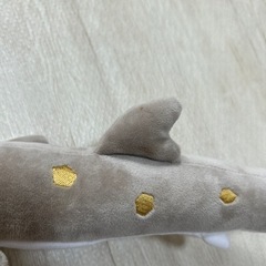 【値下げ】子ども　サメ　おもちゃ　ぬいぐるみ　音が鳴るの画像