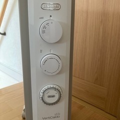 デロンギ  オイルヒーター　ほぼ使ってません！！の画像