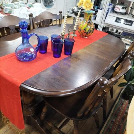 飛騨産業キツツキ ダイニングテーブルとチェア5脚