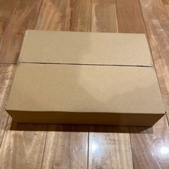 新品未使用　ダンボール