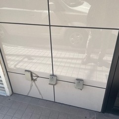 外壁の600角タイル貼替9枚