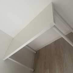 受け渡し予定者決定済みIKEA テーブル