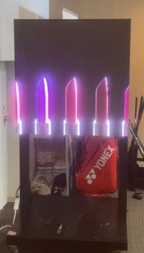 屋内外型自立式LEDビジョン