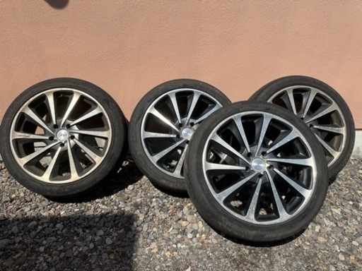 ロクサーニ　テンペストタービン　19インチ