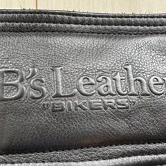 バイク用革パンツの画像