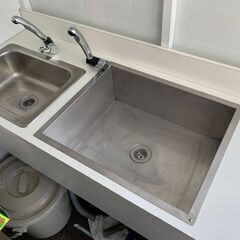 キッチンカーの貸出しています！週割・月割など長期の割引有 - 助け合い
