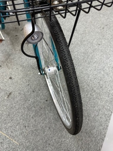 【46】美品　自転車 変速6段　オートライト