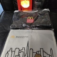 マクドナルド 福袋 マンハッタンポテトライト、保冷バック、ポーチ...