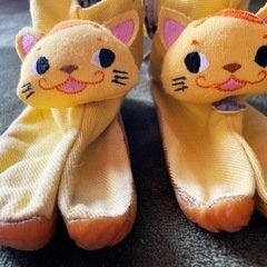 ☆丸五☆fumfum ファンファン 地下足袋 15cm ネコの画像
