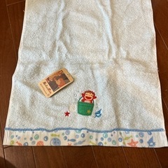 ポニョフェースタオルの画像