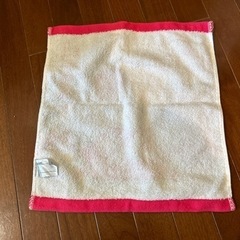 ハローキティハンドタオルの画像