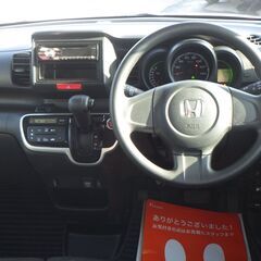 平成２８年　ホンダ　N-BOX　６６０Ｇ　４ＷＤの画像