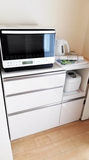 ニトリ　チェストカップボード