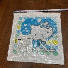 キティハンドタオルの画像