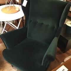 IKEAイケア　ハイバックソファ　クラシック　北欧家具　オシャレ　ベルベット　の画像