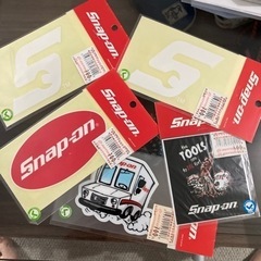 ステッカー，スナップオン