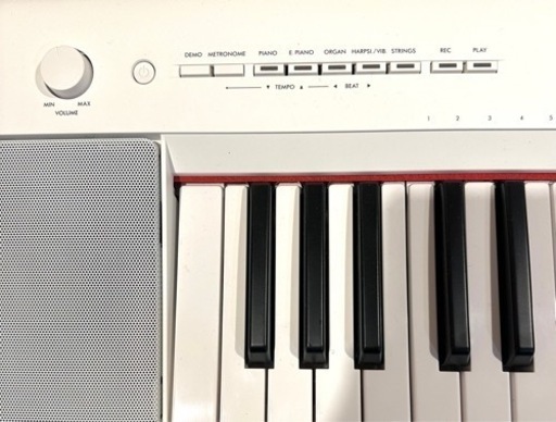 ヤマハNP35WH 電子キーボード Piaggero ホワイト楽器 鍵盤楽器、ピアノ