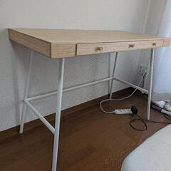 デスク 　机　リルオーセン　IKEA　無料