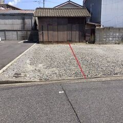 ※受付終了です。新潟市中央区沼垂東二丁目　縦列駐車場Ａ区画　縦列２台の砂利敷駐車場です。幅約３．５ｍ、奥行き約１３ｍありますので大型車両もじゅうぶんお停め頂けます。なおご近隣の方で６ヶ月～１年程度の短期利用者に限ります。数ヶ月以内の短期のご利用も大歓迎です。 − 新潟県