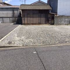 ※受付終了です。新潟市中央区沼垂東二丁目　月極駐車場、貸地　９６．４４㎡　ご近隣の方へ６ヶ月程度の短期間の貸し出しを予定しています。数年単位のご利用は出来ませんので予めご了承下さい。 - 不動産