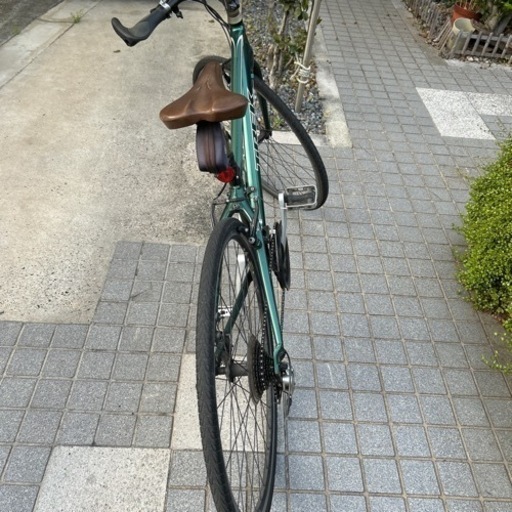 トレック　7.3FX(クロスバイク)