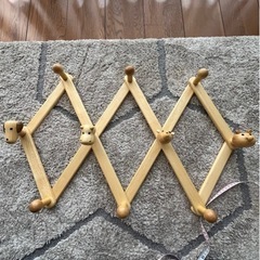 天然木　壁掛け（伸縮式）の画像