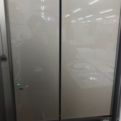 【6ヶ月保証付き】HITACHI 6ドア冷蔵庫お売りします！！
