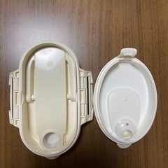 ●『冷水ポット　麦茶ポット』大(2.8L)・中(2L) / 2点セット●の画像