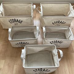 決まりました　　収納　バスケット　衣類など　５個セットの画像