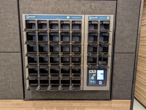 Keycafe　Smart Box (本体端末MS3M)+SIMキット装着済み＋Smart Box (拡張ユニットMS3E)　民泊　ホテル　遠隔　キーボックス非対面受け渡し