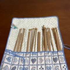取引中　200円編み物棒の画像