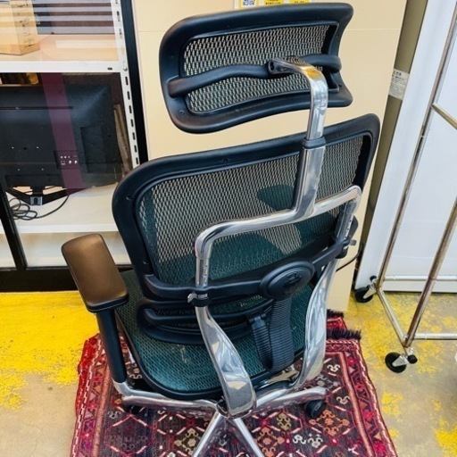 【売約済み】【武蔵小山店】 未使用・保管品　Ergohuman Pro Ottoman　エルゴヒューマン プロ　オットマン内蔵型　ヘッ