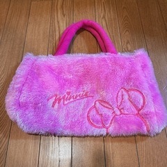 ミニー🌟モコモコバック！