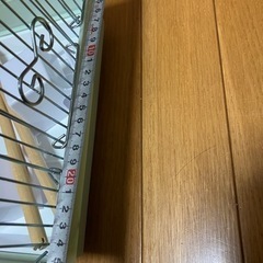 小鳥のケージの画像