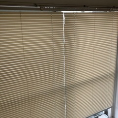 お取引者決定　ニトリ　ブラインド