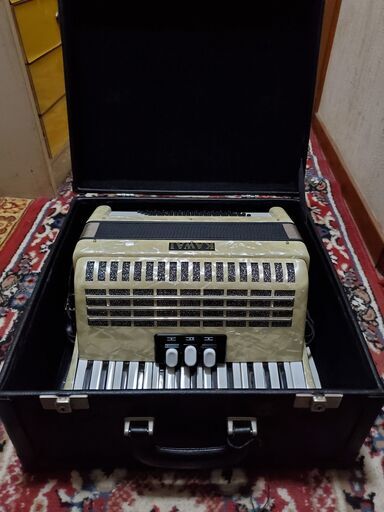 Victoria USED 中古 VICTORIA SUPER96 (調律師によるご注文後の