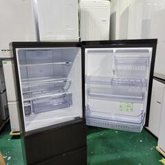 ?‍♂️h060622売約済み‼️配送設置は無料?‼️最新2020年製✨木目調インテリア✨自動製氷つき✨AQUA 272L 3ドア 冷蔵庫